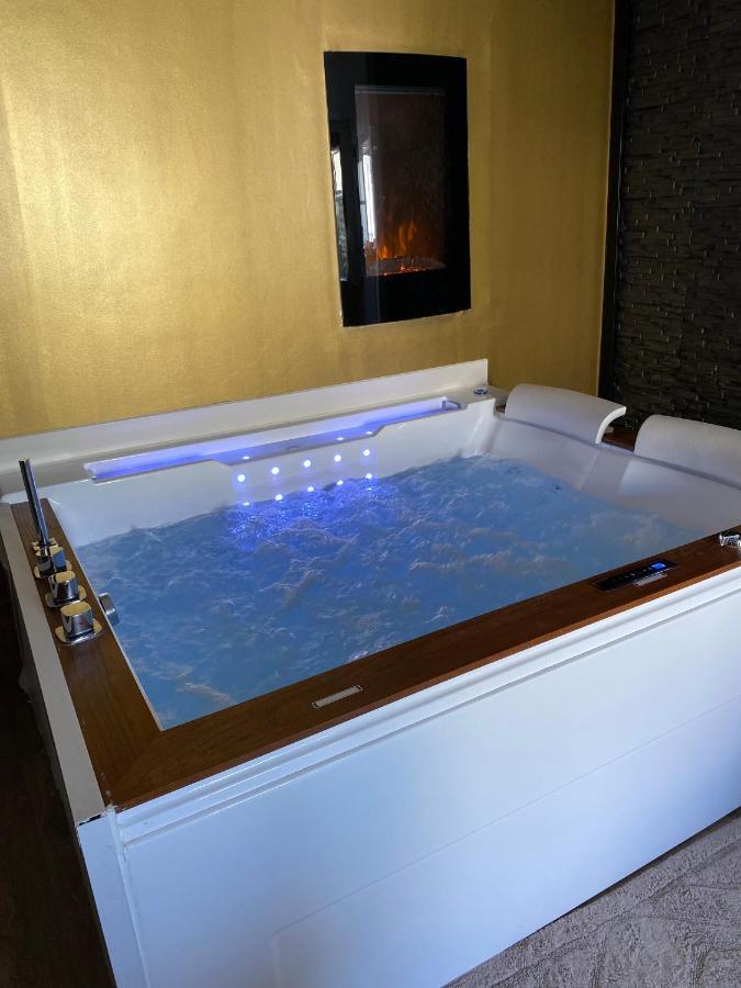 Вилла Cocooning Bed&Spa Тулуза Экстерьер фото